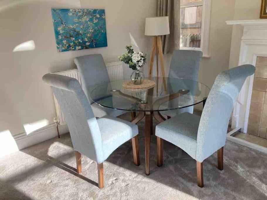 Garden Apartment, Central Harrogate With Parking Екстер'єр фото