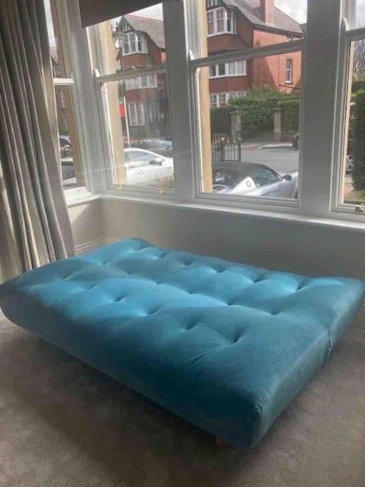 Garden Apartment, Central Harrogate With Parking Екстер'єр фото