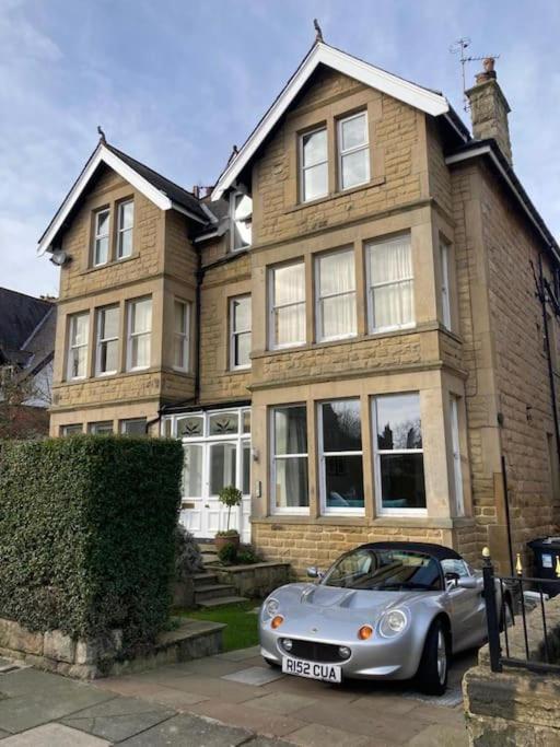 Garden Apartment, Central Harrogate With Parking Екстер'єр фото